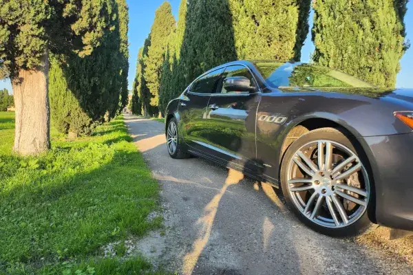 noleggio Maserati Quattroporte S Q4 sesto fiorentino calenzano firenze