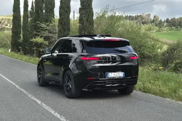 noleggio range rover rr sport sesto fiorentino calenzano firenze
