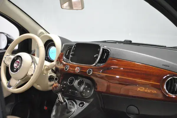 noleggio fiat 500 riva