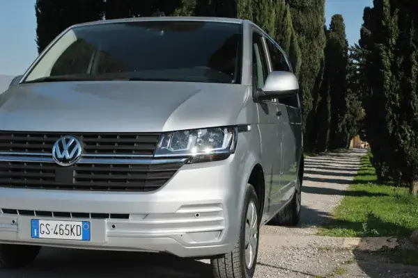 noleggio volkswagen transporter kombi sesto fiorentino calenzano firenze